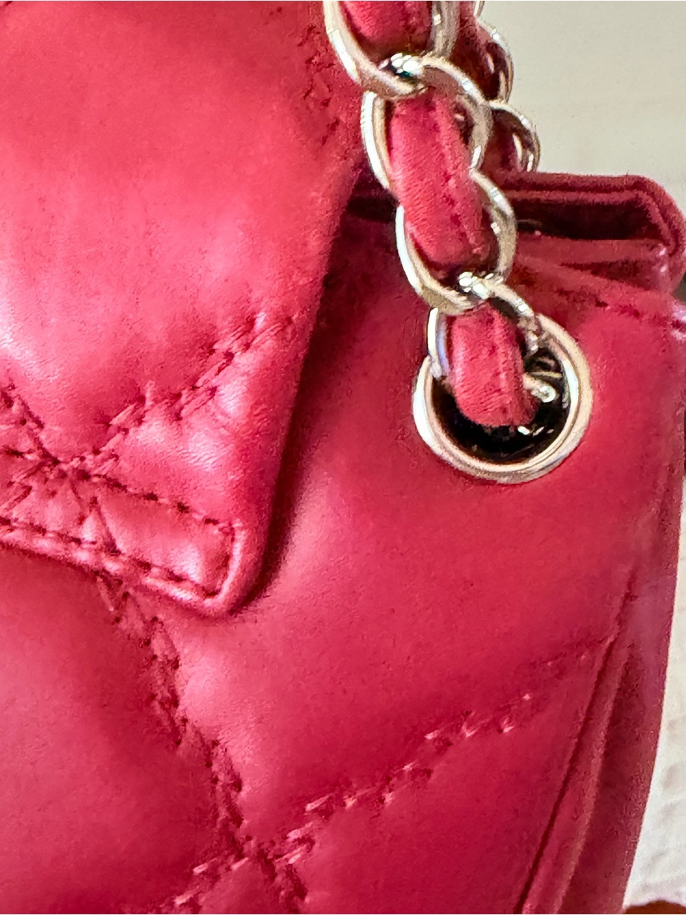 CHANEL Quilted Lambskin Shoulder Bag in Berry Pink with Chain Strap - Picture 8 of 15